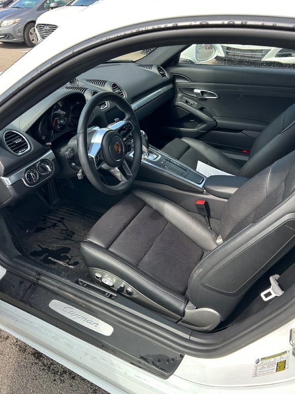 Porsche 718 Cayman  2020 à , Québec - 7 - w1024h768px