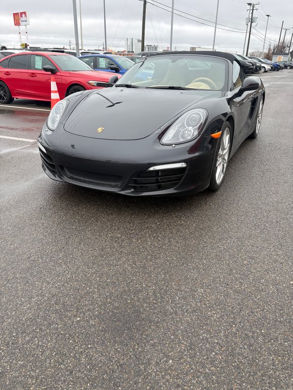 2013 Porsche Boxster in Montréal, Quebec - 1 - w1024h768px