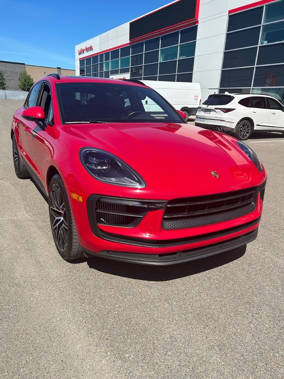Porsche Macan S 2022 à , Québec - 7 - w1024h768px