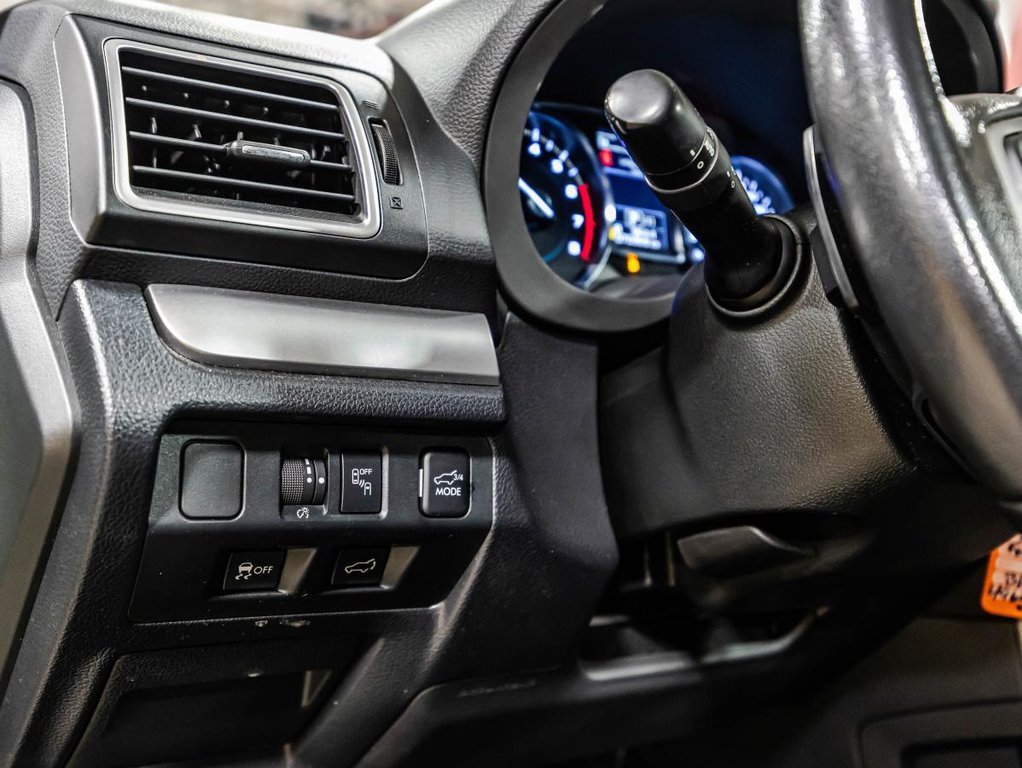 Subaru Forester 2.0XT Touring  JAMAIS ACCIDENTÉ I 8 MAGS I 8 PNEUS I SIEGES CHAUFFANTS I TOIT OUVRANT 2018 à , Québec - 23 - w1024h768px