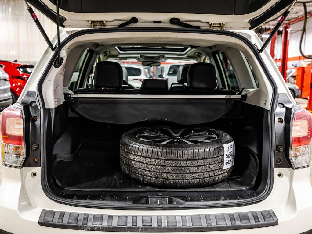 Subaru Forester 2.0XT Touring  JAMAIS ACCIDENTÉ I 8 MAGS I 8 PNEUS I SIEGES CHAUFFANTS I TOIT OUVRANT 2018 à , Québec - 17 - w1024h768px