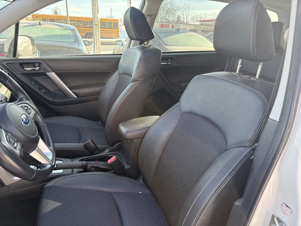 Subaru Forester 2.0XT Touring  JAMAIS ACCIDENTÉ I 8 MAGS I 8 PNEUS I SIEGES CHAUFFANTS I TOIT OUVRANT 2018 à , Québec - 7 - w1024h768px