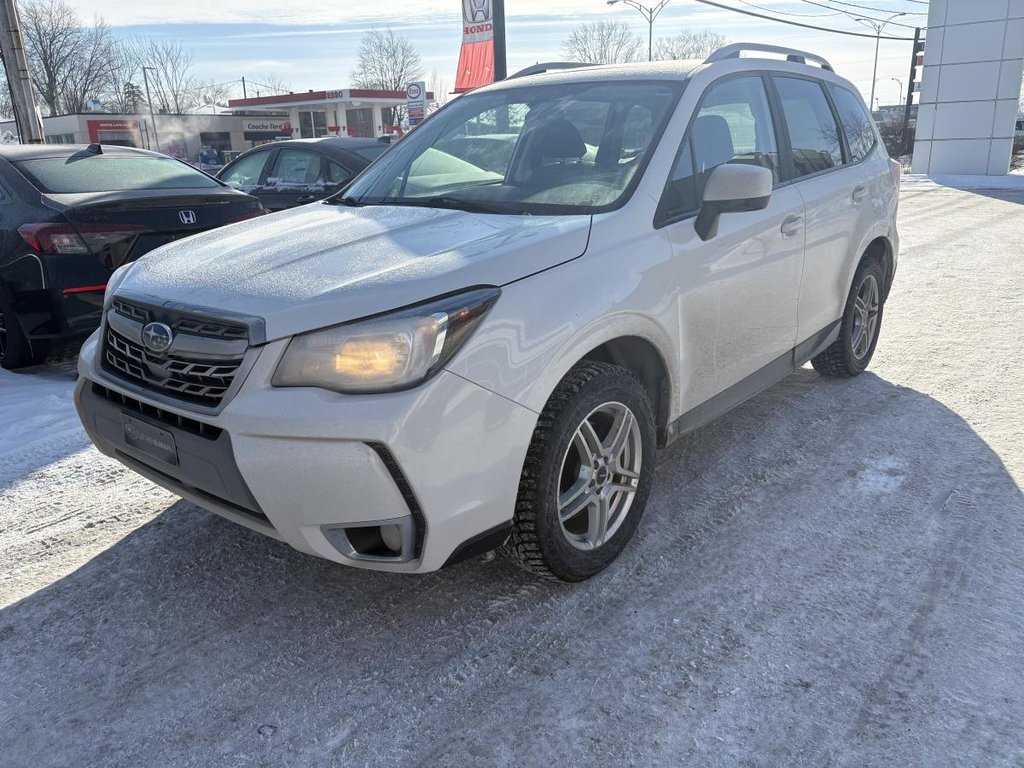 Subaru Forester 2.0XT Touring  JAMAIS ACCIDENTÉ I 8 MAGS I 8 PNEUS I SIEGES CHAUFFANTS I TOIT OUVRANT 2018 à , Québec - 4 - w1024h768px