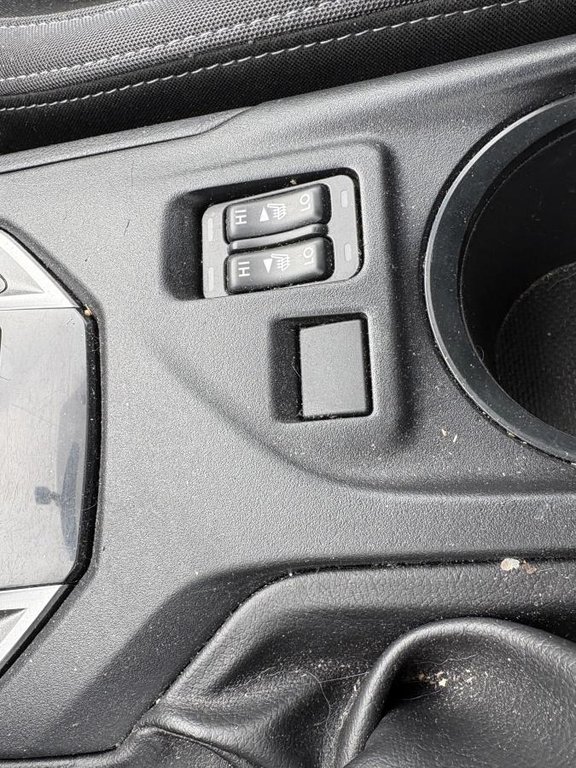 Subaru Impreza 2.0i Sport TOIT OUVRANT I MAGS I SIEGES CHAUFFANTS I CAMERA 2019 à , Québec - 6 - w1024h768px