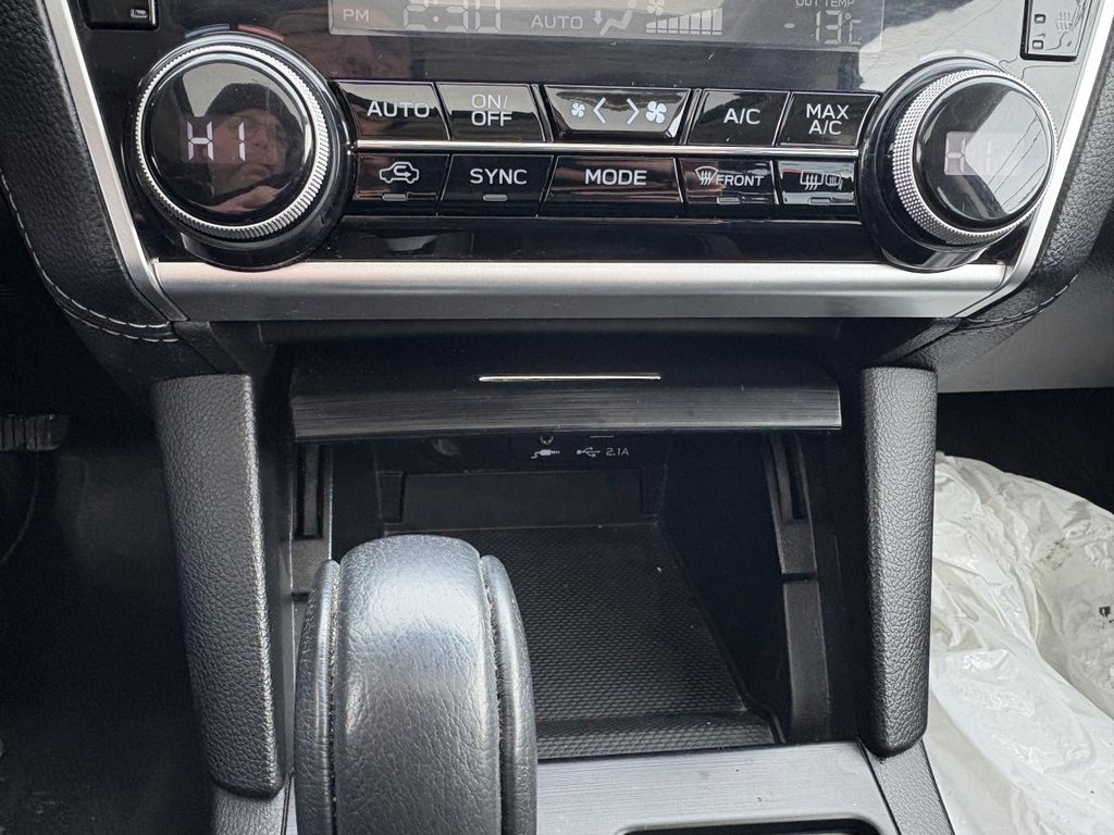 Subaru Outback 2.5i Touring I MAGS I TOIT OUVRANT I CAMERA I SIEGES CHAUFFANTS I SECURITE ACTIVE 2019 à , Québec - 11 - w1024h768px