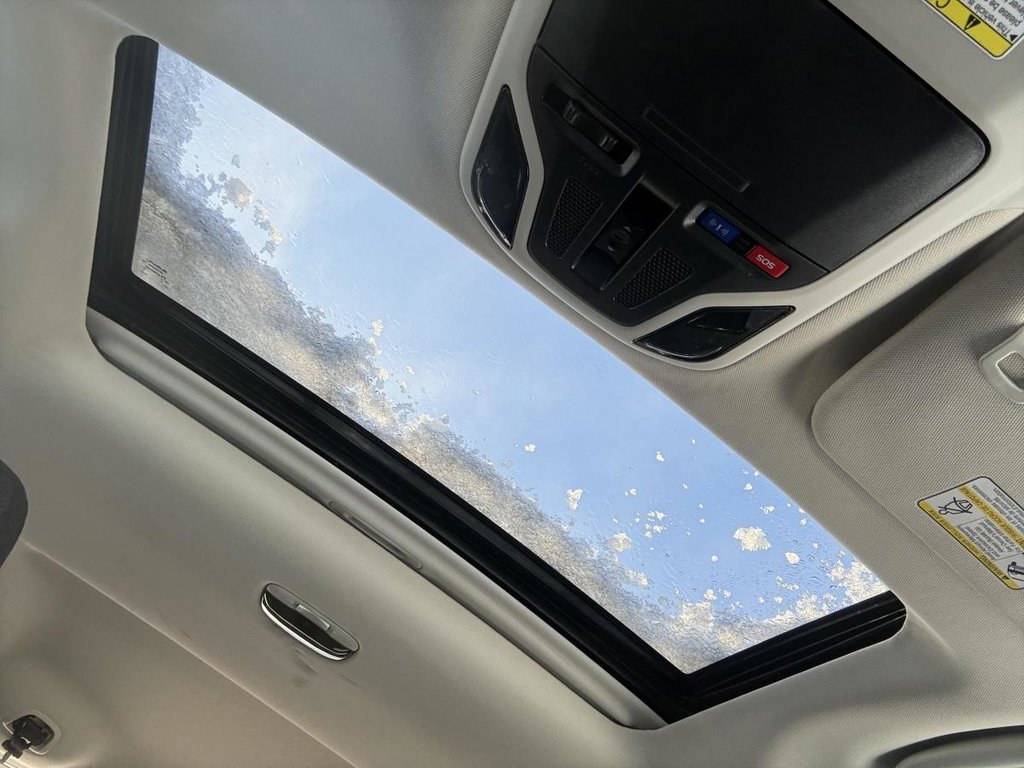 2022 Subaru Outback Touring  JAMAIS ACCIDENTÉ I SIEGES CHAUFFANTS I CAMERA I CARPLAY I MAGS I ACTIVE SECURITY in , Quebec - 14 - w1024h768px