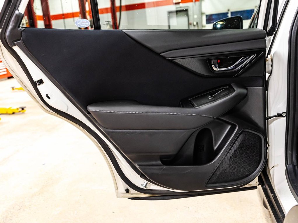 2022 Subaru Outback Touring  JAMAIS ACCIDENTÉ I SIEGES CHAUFFANTS I CAMERA I CARPLAY I MAGS I ACTIVE SECURITY in Montréal, Quebec - 12 - w1024h768px