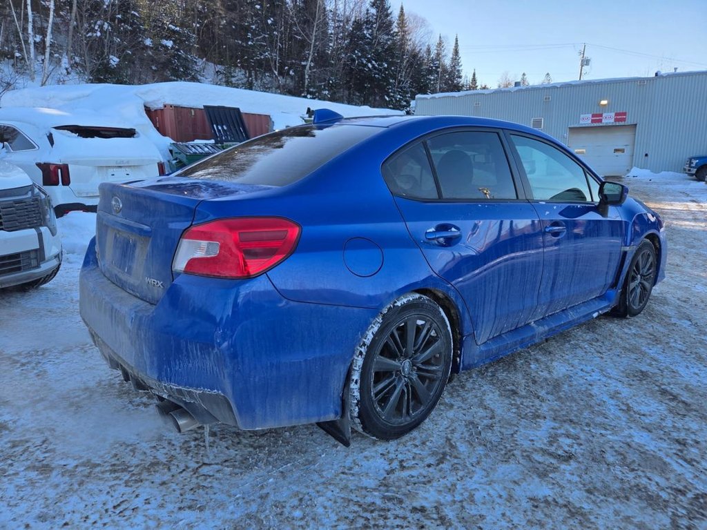 Subaru WRX | AWD | 2.0L | SIEGES CHAUFFANT | BOITE MANUELLE 2017 à , Québec - 3 - w1024h768px