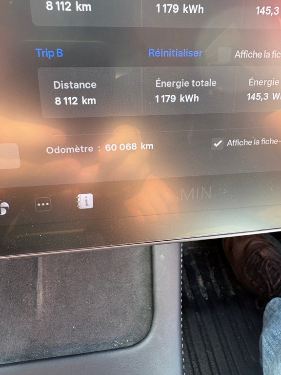 Tesla Model 3  2021 à Lachenaie, Québec - 8 - w1024h768px