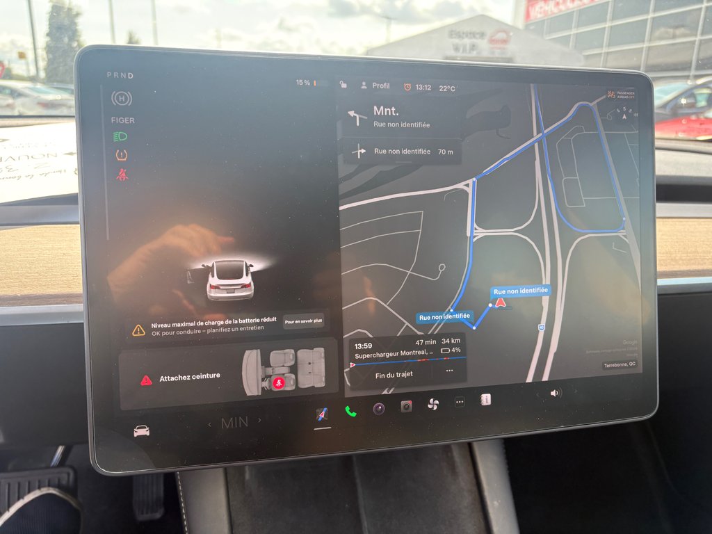 Tesla Model 3  2021 à Lachenaie, Québec - 9 - w1024h768px