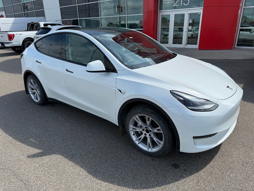 2023 Tesla Model Y STANDARD RANGE/RWD/UN PROPRIÉTAIRE in Lachenaie, Quebec - 7 - w1024h768px
