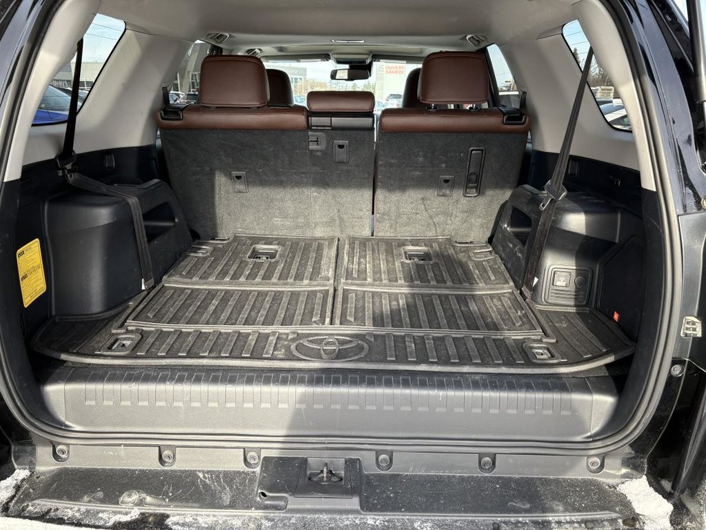 2023 Toyota 4Runner Limited 7 places TOUS LES ENTRETIENS CHEZ TOYOTA I CUIR I SIEGES CHAUFFANTS & VENTILES I CAMERA 360 in , Quebec - 9 - w1024h768px