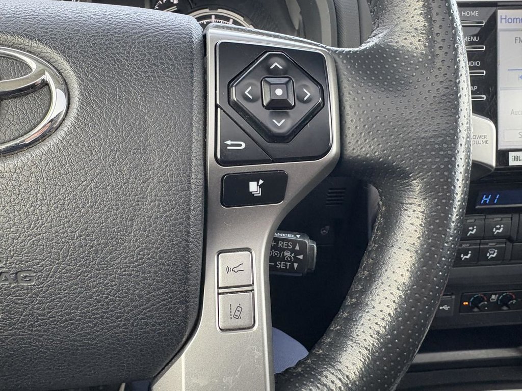 2023 Toyota 4Runner Limited 7 places TOUS LES ENTRETIENS CHEZ TOYOTA I CUIR I SIEGES CHAUFFANTS & VENTILES I CAMERA 360 in , Quebec - 12 - w1024h768px