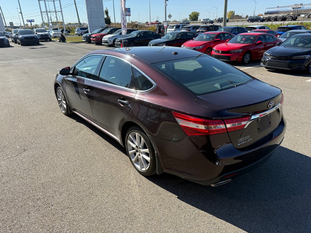 Toyota Avalon XLE 2013 à , Québec - 2 - w1024h768px
