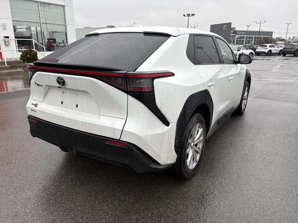 2024 Toyota bZ4X LE 1 PORPRIO I JAMAIS ACCIDENTÉ I CARPLAY I SIEGES CHAUFFANTS I MAGS I SECURITE ACTIVE in Montréal, Quebec - 5 - w1024h768px