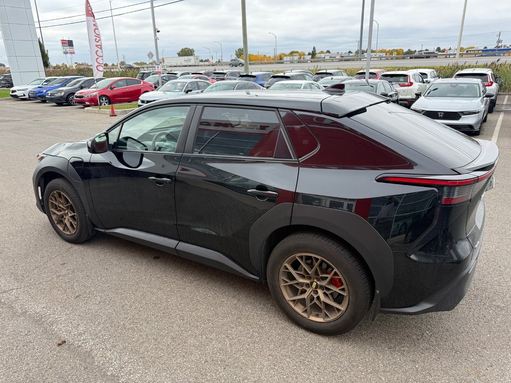 Toyota bZ4X LE/FWD/ 8 JANTES 8 PNEUS 2024 à Lachenaie, Québec - 3 - w1024h768px