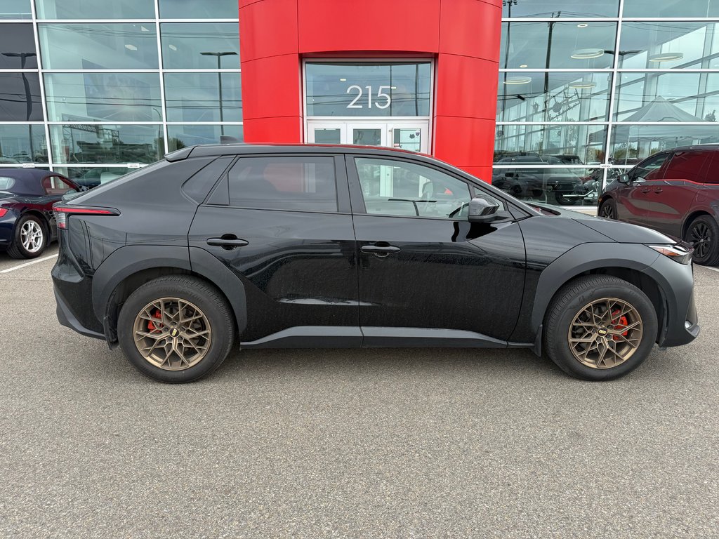 Toyota bZ4X LE/FWD/ 8 JANTES 8 PNEUS 2024 à Lachenaie, Québec - 6 - w1024h768px
