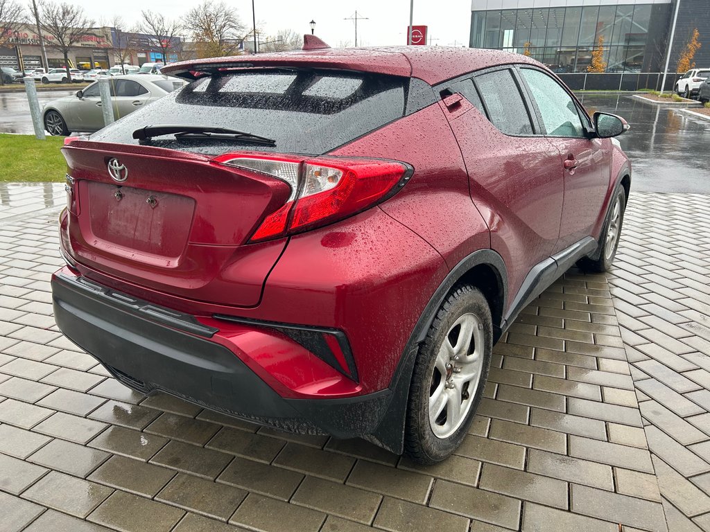 C-HR XLE 1 PROPRIO JAMAIS ACCIDENTÉ 2018 à Montréal, Québec - 3 - w1024h768px