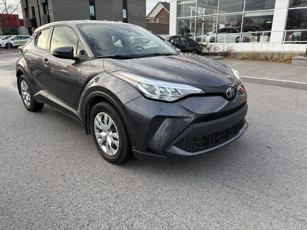 2021 Toyota C-HR LE I JAMAIS ACCIDENTÉ I CARPLAY I CAMERA I BLUETOOTH I SECURITE ACTIVE in , Quebec - 2 - w1024h768px