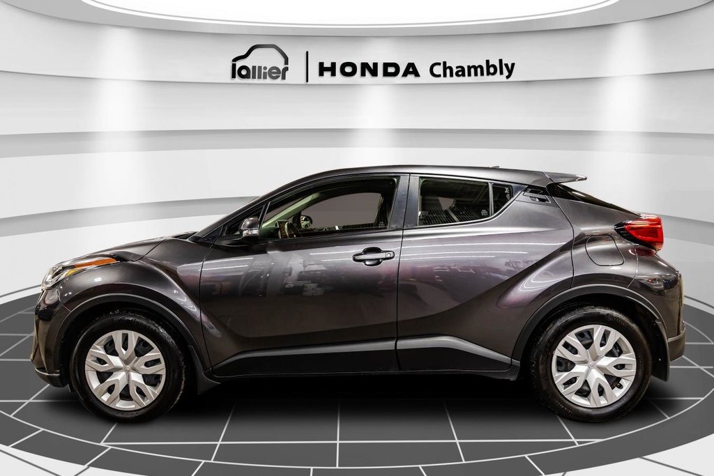 2021 Toyota C-HR LE I JAMAIS ACCIDENTÉ I CARPLAY I CAMERA I BLUETOOTH I SECURITE ACTIVE in , Quebec - 4 - w1024h768px