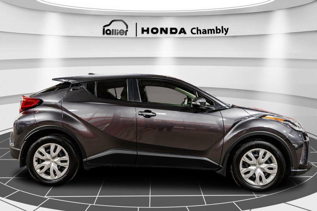 2021 Toyota C-HR LE I JAMAIS ACCIDENTÉ I CARPLAY I CAMERA I BLUETOOTH I SECURITE ACTIVE in , Quebec - 8 - w1024h768px