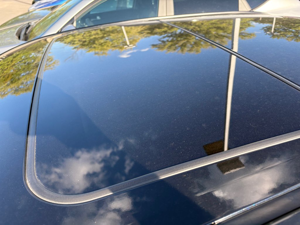 Toyota Camry Hybrid XLE HYBIDE POUR L'ÉCONOMIE ET LA DISTANCE 2017 à Montréal, Québec - 7 - w1024h768px