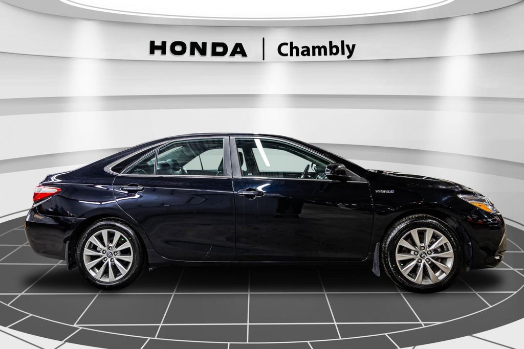 2017 Toyota Camry Hybrid Berline LE 4 portes in , Quebec - 8 - w1024h768px