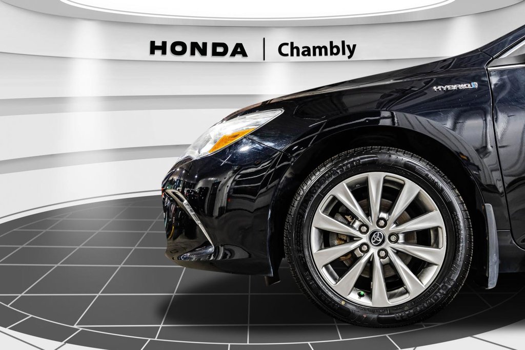 2017 Toyota Camry Hybrid Berline LE 4 portes in , Quebec - 10 - w1024h768px