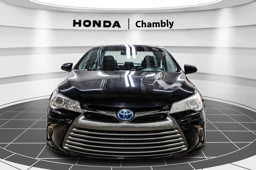 2017 Toyota Camry Hybrid Berline LE 4 portes in , Quebec - 2 - w1024h768px