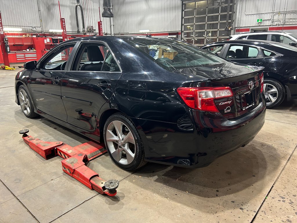 Camry  2013 à Lachenaie, Québec - 2 - w1024h768px