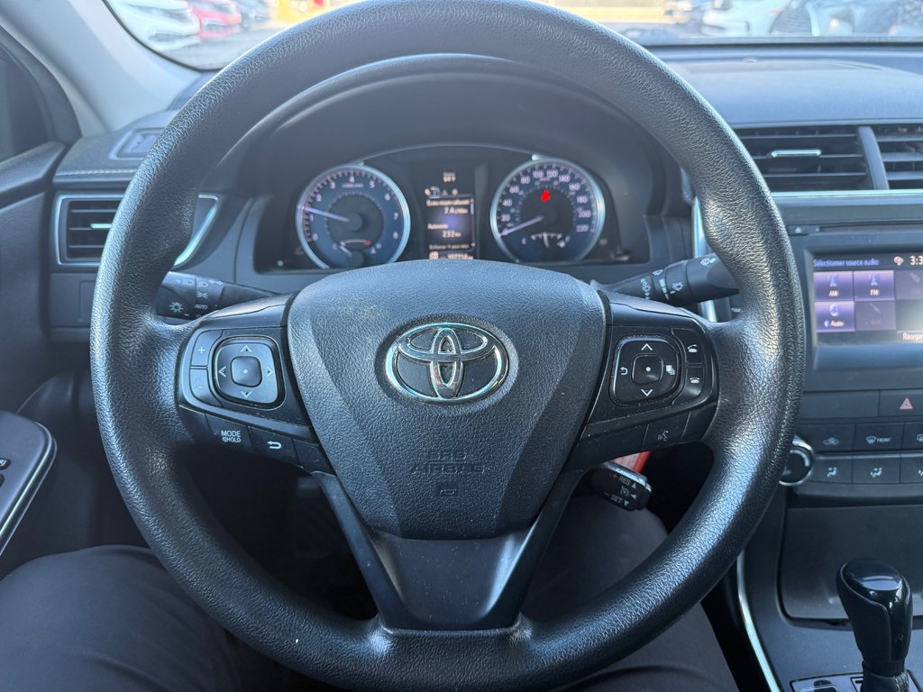 Toyota Camry LE AUTOMATIQUE 2017 à , Québec - 7 - w1024h768px