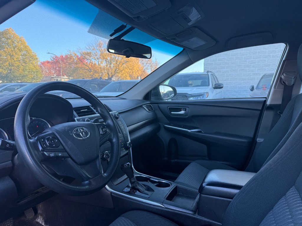 Toyota Camry LE AUTOMATIQUE 2017 à , Québec - 10 - w1024h768px
