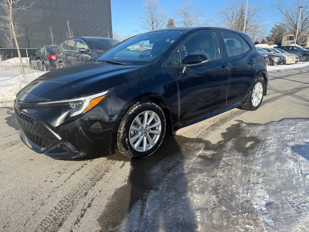 Toyota Corolla Hatchback SE 2025 à Montréal, Québec - 1 - w1024h768px