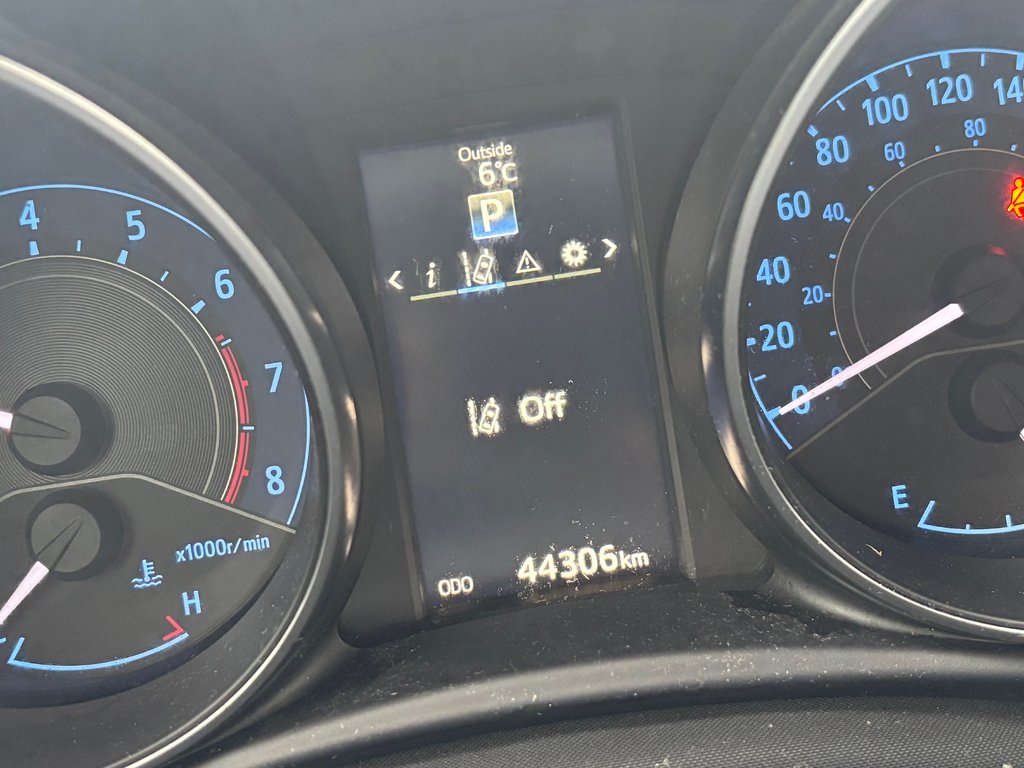 Toyota Corolla iM  2017 à , Québec - 5 - w1024h768px