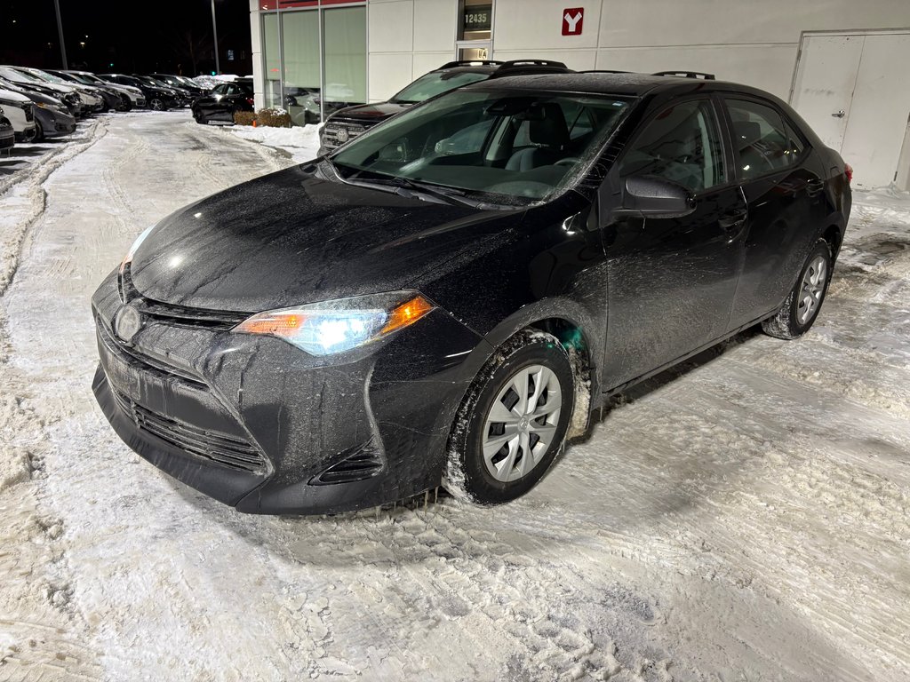 Toyota Corolla CE 2017 à , Québec - 1 - w1024h768px
