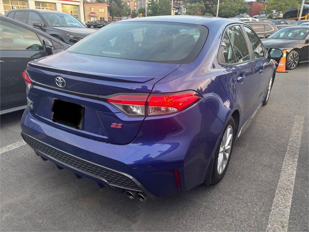 2020 Toyota Corolla SE in Montréal, Quebec - 3 - w1024h768px
