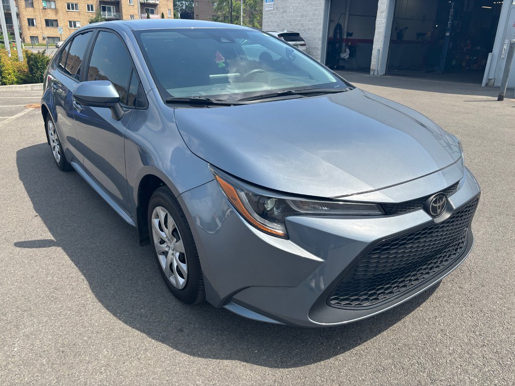 Toyota Corolla LE 2022 à Montréal, Québec - 2 - w1024h768px