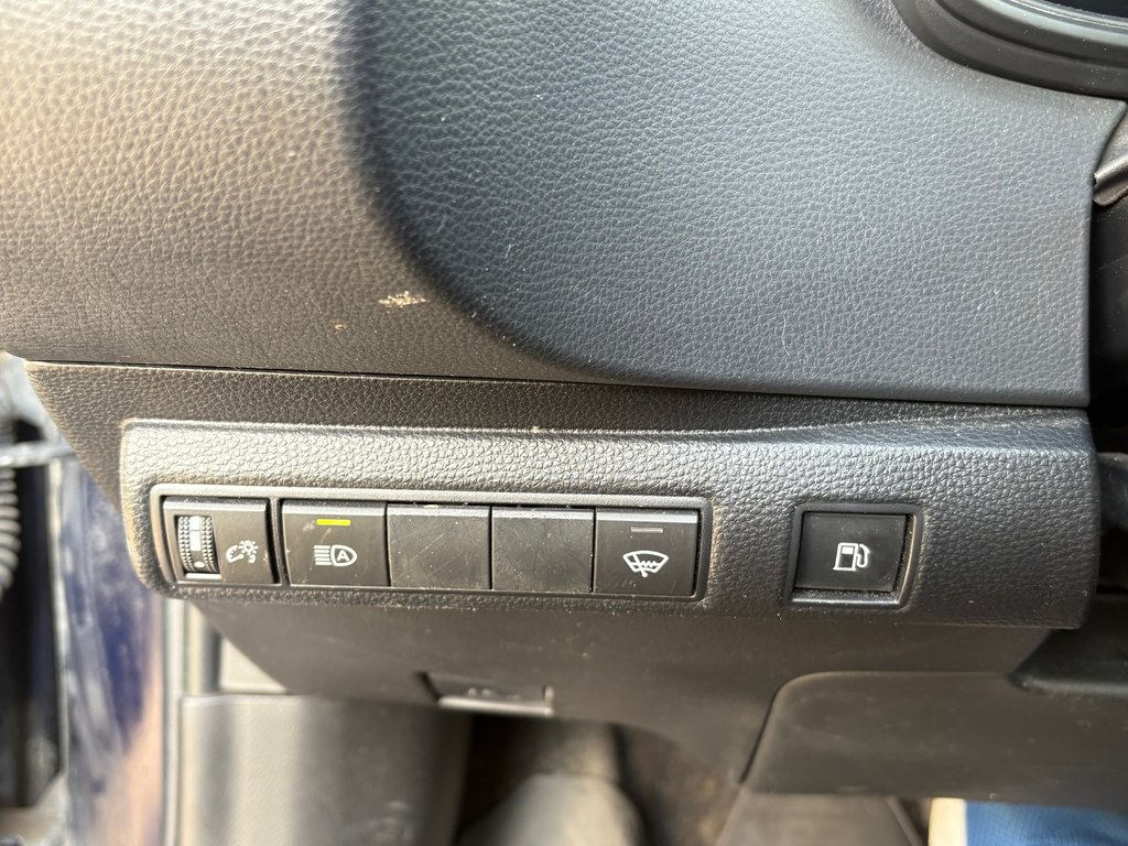 Toyota Corolla Hybrid 1 PROPRIO JAMAIS ACCIDENTÉ 2022 à , Québec - 8 - w1024h768px