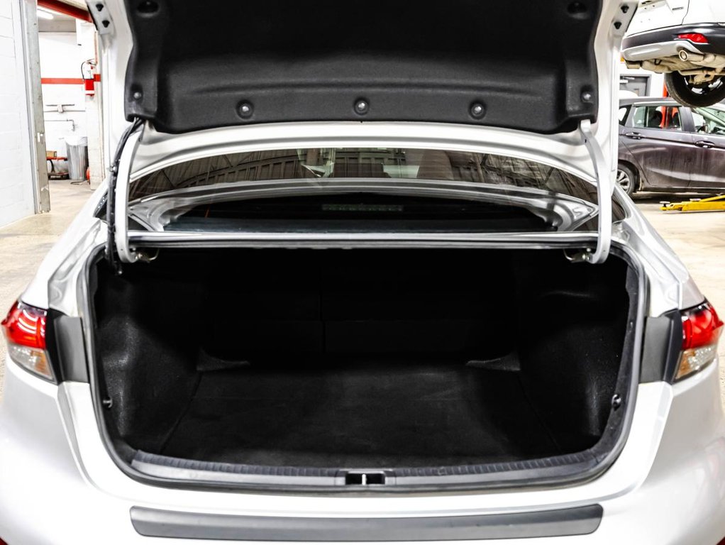 2022 Toyota Corolla XSE 1 PROPRIO I JAMAIS ACCIDENTÉ I MAGS I TOIT OUVRANT I SIEGES CHAUFFANTS I CARPLAY I in , Quebec - 16 - w1024h768px