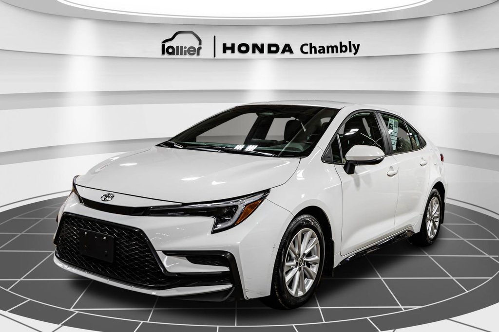 2023 Toyota Corolla SE AUTOMATIQUE 1 PROPRIO JAMAIS ACCIDENTÉ in , Quebec - 3 - w1024h768px