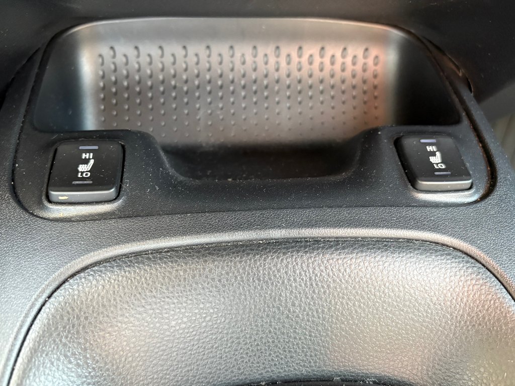 Toyota Corolla LE AWD JAMAIS ACCIDENT. 1 PROPRIO 2024 à , Québec - 12 - w1024h768px