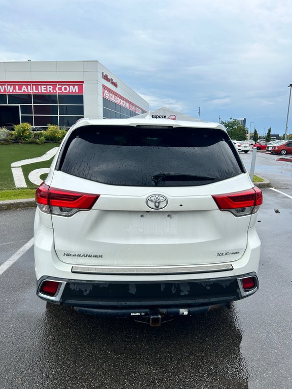 Toyota Highlander XLE 2017 à Lachenaie, Québec - 6 - w1024h768px
