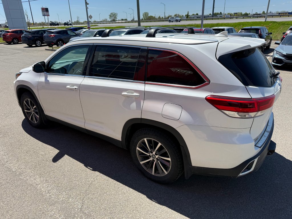 Toyota Highlander XLE 2019 à Lachenaie, Québec - 3 - w1024h768px