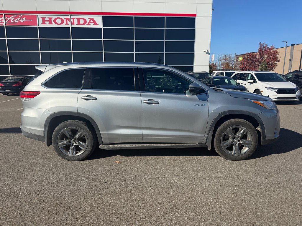 2019 Toyota Highlander Hybrid Limited/JAMAIS ACCIDENTÉ in Lachenaie, Quebec - 5 - w1024h768px