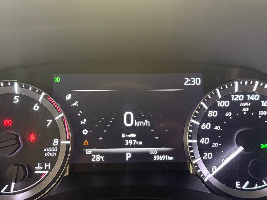 2023 Toyota Highlander XLE in Montreal, Quebec - 2 - w1024h768px