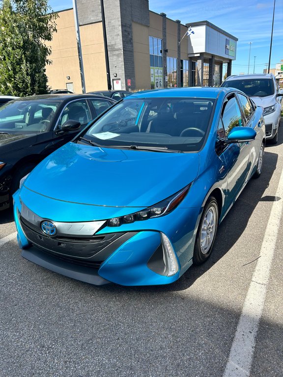 2020 Toyota Prius Prime in Lachenaie, Quebec - 1 - w1024h768px