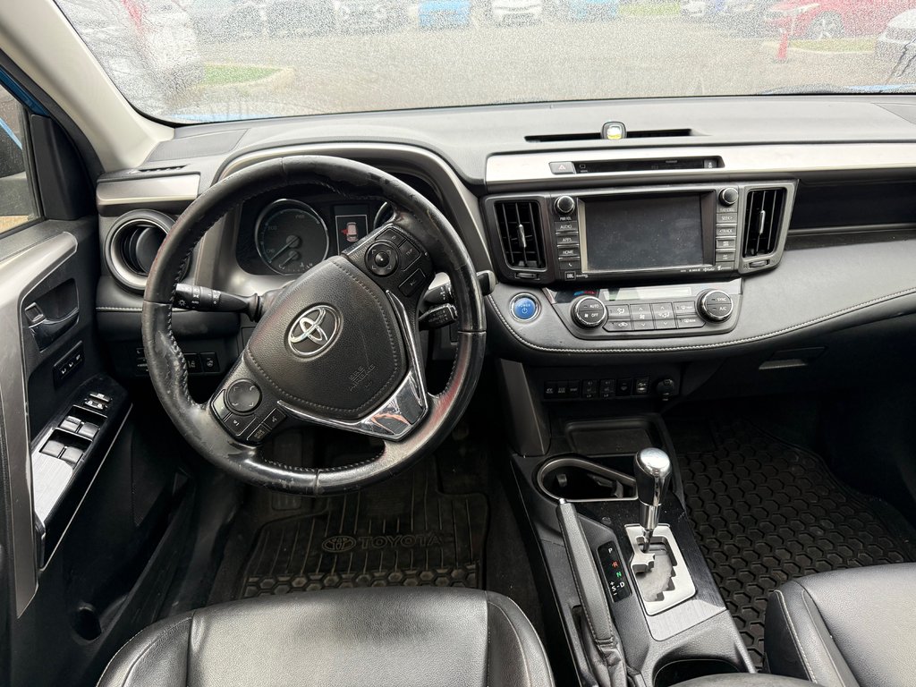 2016 Toyota RAV4 Hybrid Limited/HYBRID/AWD in Montréal, Quebec - 11 - w1024h768px