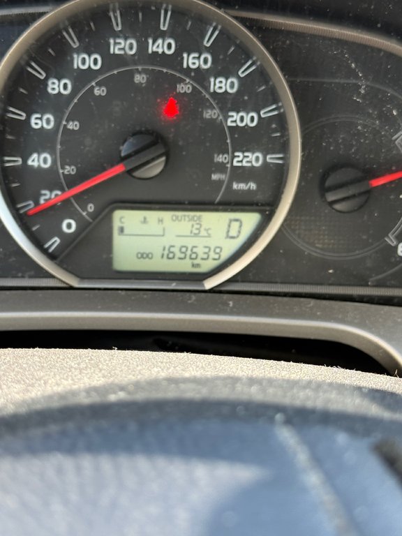 Toyota RAV4 LE 2014 à Montréal, Québec - 7 - w1024h768px