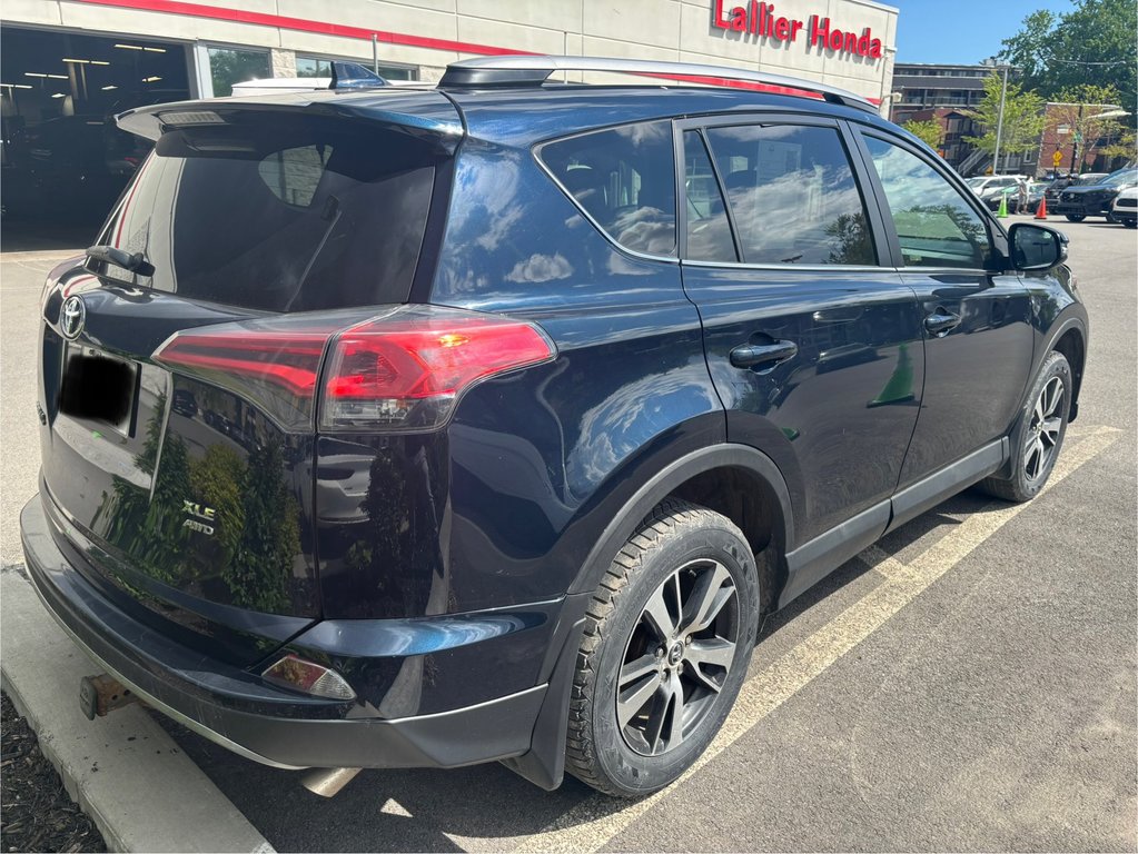 2017 Toyota RAV4 XLE in , Quebec - 3 - w1024h768px