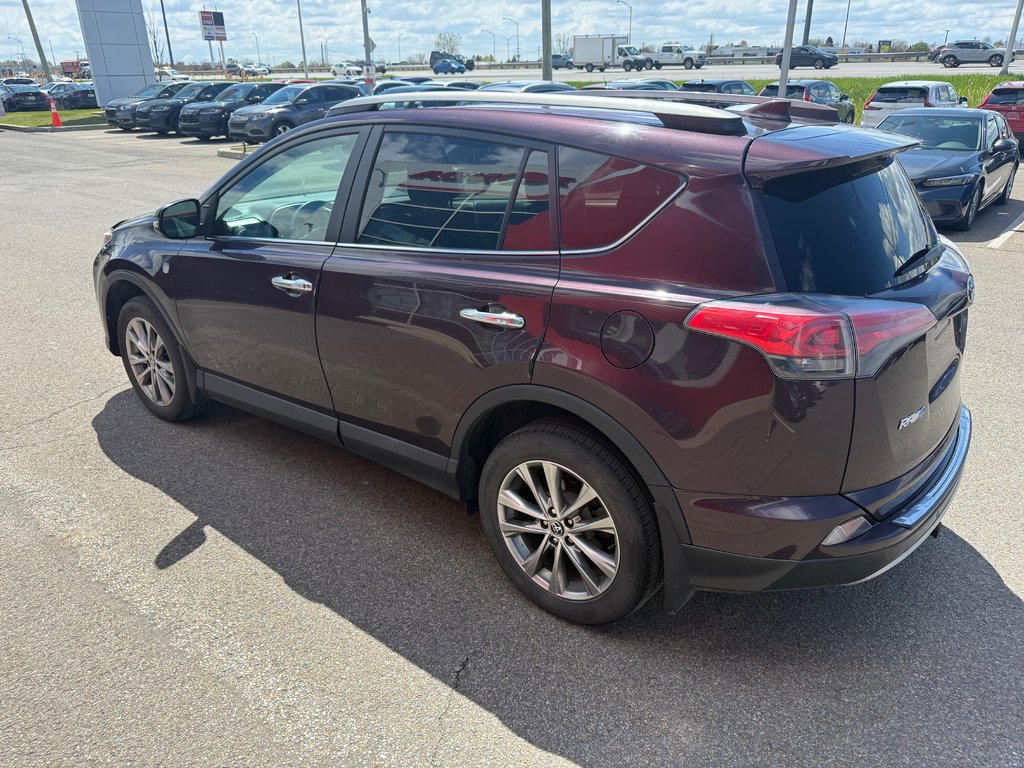Toyota RAV4 Limited 2017 à Lachenaie, Québec - 3 - w1024h768px